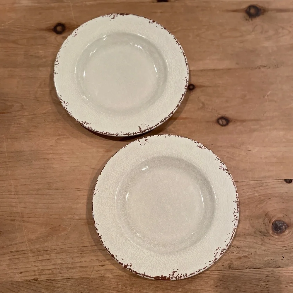 Williams Sonoma set of 2 Rustic White Crackle Melamine Farmhouse salad plates